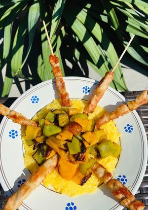 Foto di Polenta con peperoni e arrosticini
