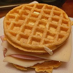 A picture of My keto bread ham and cheese sambo.