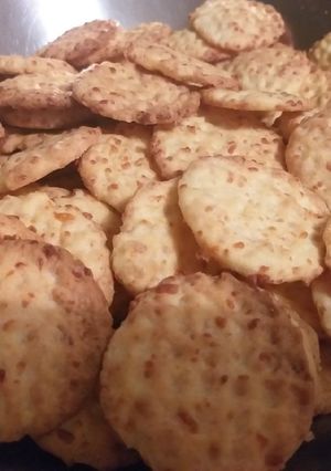 Sajtos tallér sütőben sütve recept fotója