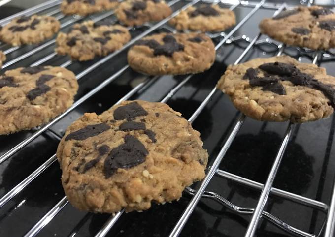 Choco chips cookies