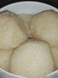 রসগোল্লা (Rasgulla Recipe In Bengali) রেসিপির প্রধান ছবি