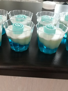 عکسی از دستور ژله تک نفره چندلایه