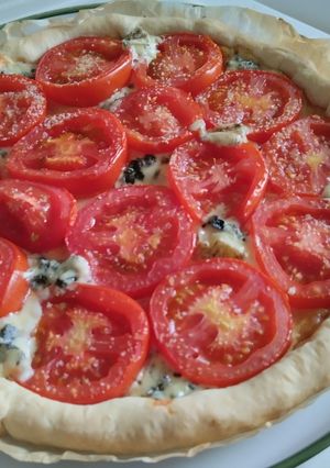 Une photo de Tarte aux tomates et à la moutarde 🍅