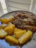 Lemon Pork Chops with Potatoes in the Oven