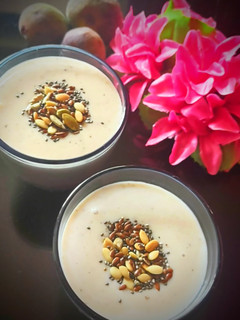 A picture of Fig Dates Milkshake.