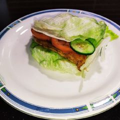 A picture of Lettuce Sandwich.