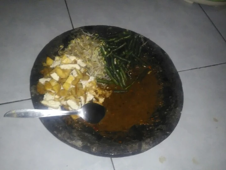 Cara Gampang Menyiapkan Resep Rujak Cingur petis Udang yang Bikin Ngiler Anti Ribet, Bisa Manjain Lidah