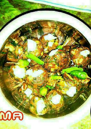 चीसी ब्रेड बॉल्स (Cheesy bread balls recipe in hindi) रेसिपी मुख्य फोटो