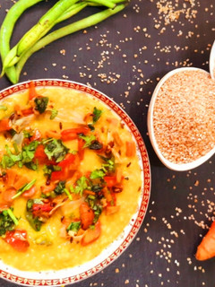 नमकीन दलिया (namkeen daliya recipe in Hindi) रेसिपी मुख्य फोटो