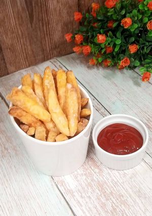 A picture of French fries.