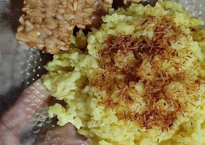 Nasi Kuning Magic Com