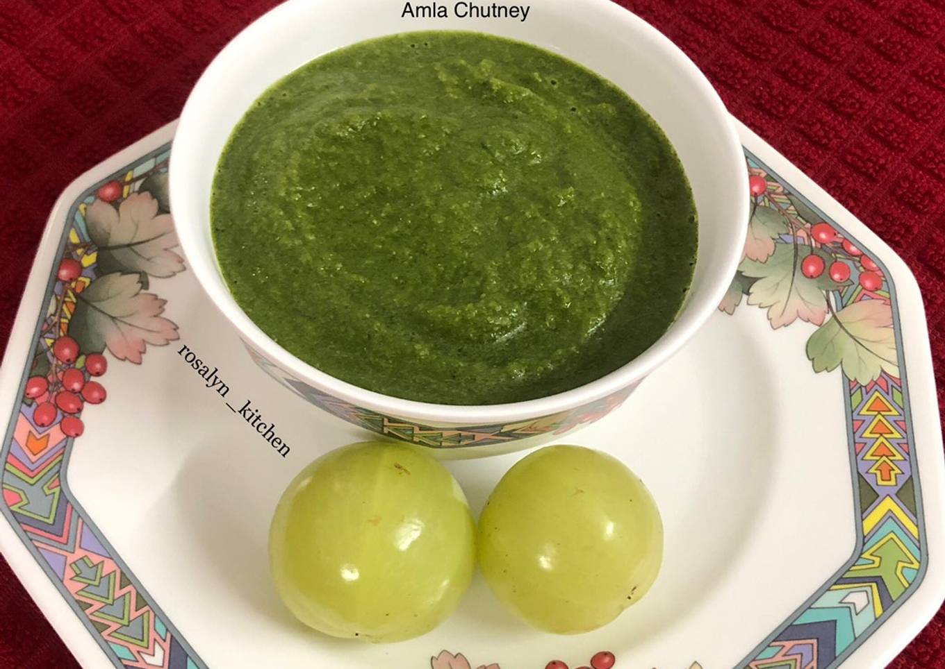 Spicy Green Amla Chutney