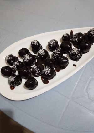 صورة لوصفة كرات الشوكولاتة