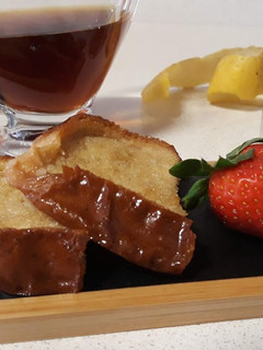 Una foto de Torrijas sevillanas de vino al horno