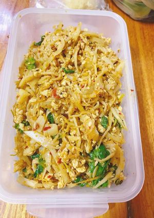 รูปของ ผัดพริกแกงหน่อไม้ดองใส่อกไก่สับ