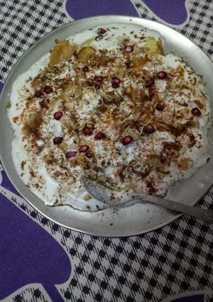 A picture of Punjabi Style Chat Papdi.