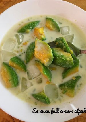 Foto resep Es alpukat kerok susu full cream