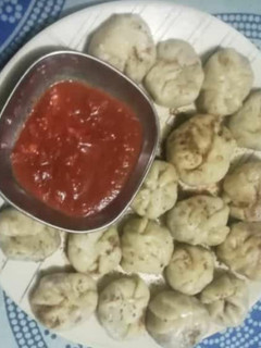 मोमोज (Momos recipe in hindi) रेसिपी मुख्य फोटो
