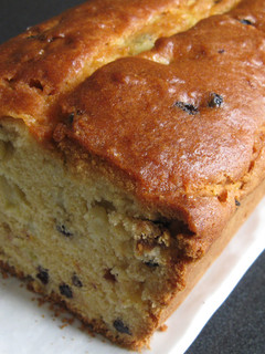 A picture of Orange & Apple Cake.