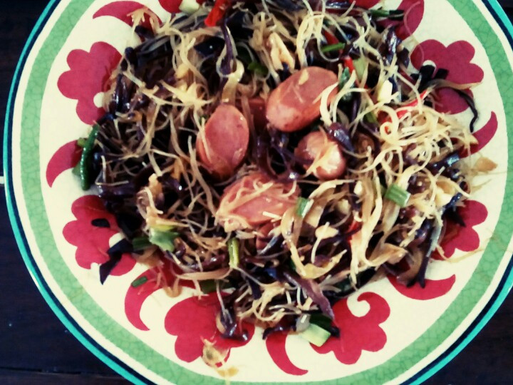 Ternyata ini lho! Resep mudah buat Oseng Bihun jamur kuping  enak