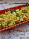 Arroz frito com frango do campo e abacaxi aromatizado com coentros
