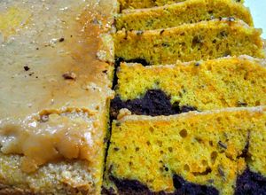 Una foto de PASTEL Veteado🥕de Zanahoria con Cobertura de Leche Condensada🥰