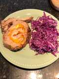 Bondiola de cerdo arrollada al horno con reducción de Malbec y salsa de soja