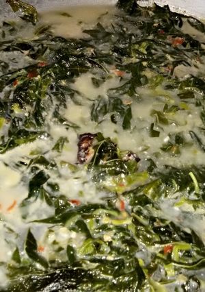 Foto resep Daun singkong kuah santan