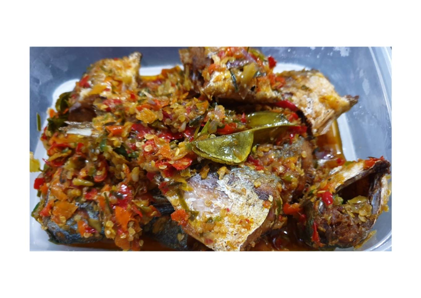 Ikan Pedas Daun Jeruk