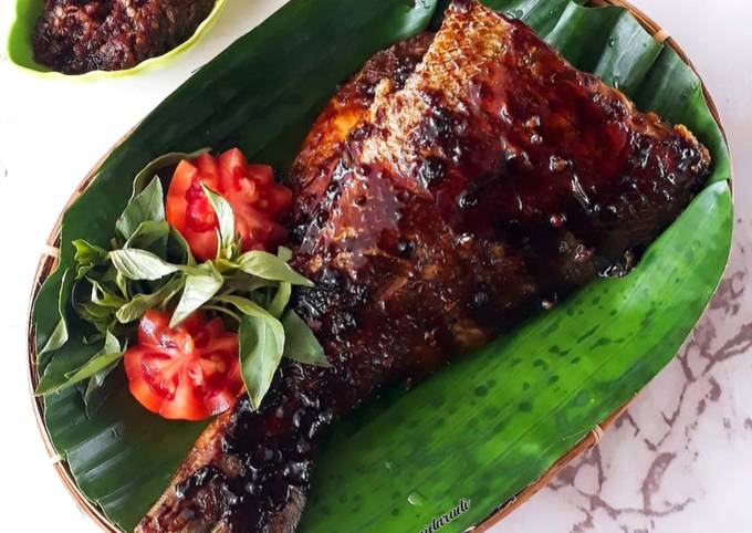 Resep Kakap Bakar Saus Lada Hitam yang Bikin Ngiler