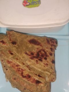 मेथी पराठा(methi paratha recipe hindi) रेसिपी मुख्य फोटो