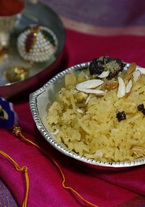 A picture of Coconut Rice.