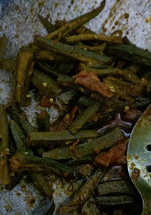 मसाला भिंडी  (masala bhindi recipe in Hindi) रेसिपी मुख्य फोटो