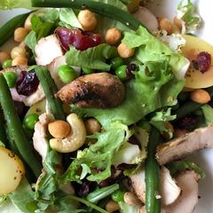 A picture of Genova Salad.
