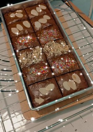 Foto resep BROWNIES SHINY CRUST (FUDGY BROWNIES)