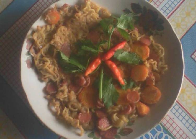 Cara Gampang Membuat Pizza Mie Simple, Enak