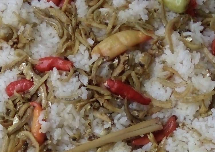 Nasi liwet teri rice cooker