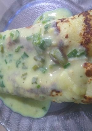 Una foto de Canelones de Pollo con Salsa de Crema y Panceta