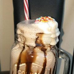 A picture of Kitkat shake.