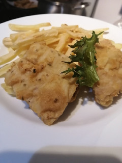 Una foto de Cubos de pescado frito