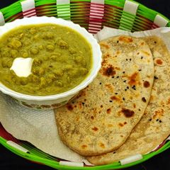 A picture of Peas Creamy Masala.
