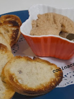 Una foto de Paté de sardinas