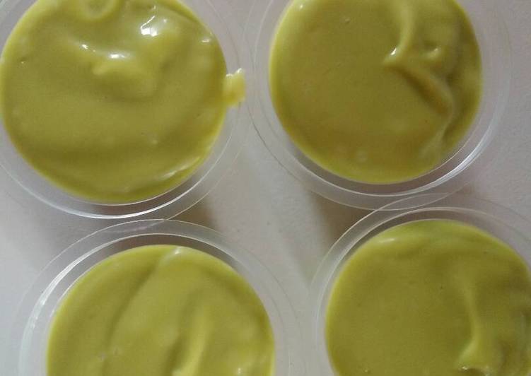 Bagaimana Membuat Es krim alpukat no sp Anti Gagal