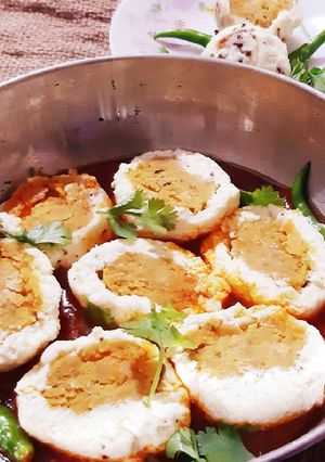 A picture of Niramish Dimer Dalna/Egg Curry without Egg.