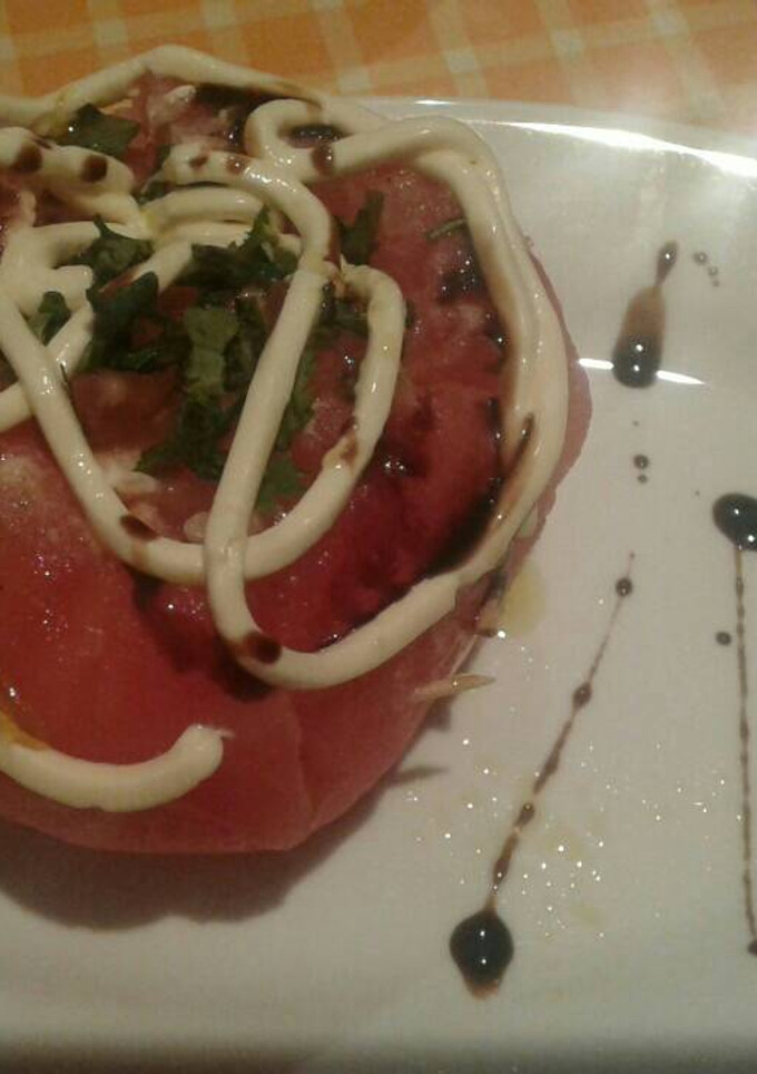 Una foto de Tomate relleno