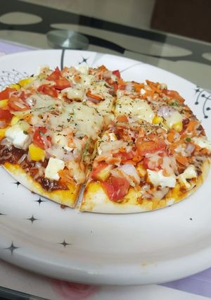 A picture of Veg pizza.