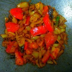 Sweet and sour Tomatoes and onion sabzi A picture of Sweet and sour Tomatoes and onion sabzi.