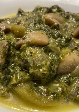 Φωτογραφία της συνταγής Μαγειρίτσα με μανιτάρια και μαρουλάκια. Η μαγειρίτσα των χορτοφάγων!