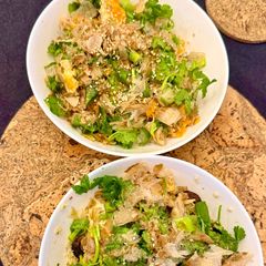 A picture of Taratama-don (cod and egg donburi).