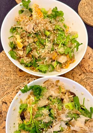 A picture of Taratama-don (cod and egg donburi).